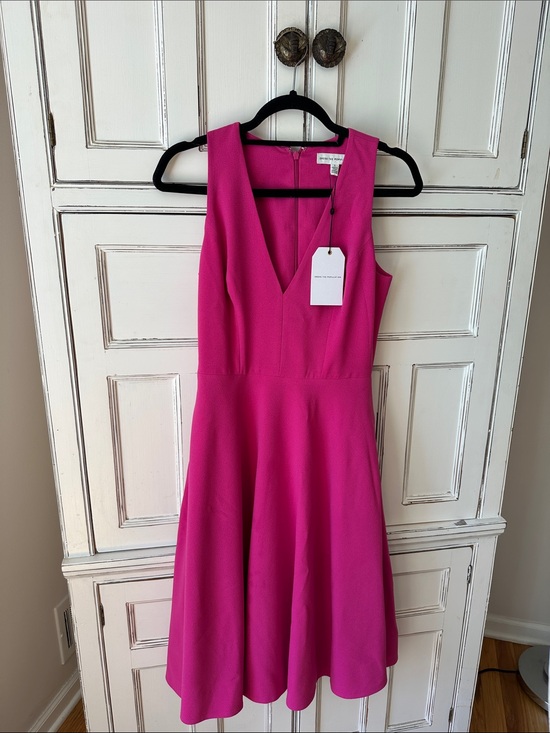 Dress the Population Dresses & Skirts - Dress The Population Hot pink dress